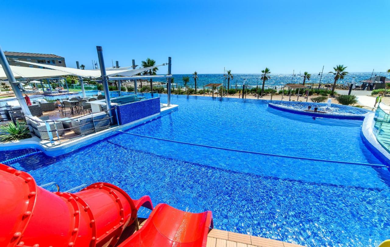 Apartamento En Sea Senses Freya Torrevieja Buitenkant foto
